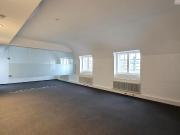 333m² oder 700m² Bürofläche im Fabiani Haus letzter Stock!