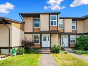 3344 Uplands Drive 85 Ottawa ON K1V 9R9 3 Bedroom House...