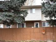 33 1915 18 Avenue North, Lethbridge, AB, T1H 4V6...