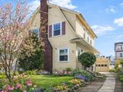 33 Beaumont Pl, Newark, NJ 07104