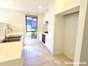 33 Glenfield Road, Glenfield, NSW 2167