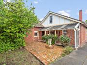 33 Kingston Road, Surrey Hills VIC 3127 House For Rent |...