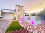 33 Marina Parade, Jacobs Well, QLD 4208