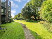 33 Milltown Grove, Dundrum Road, Milltown, Dublin 14 Ray...