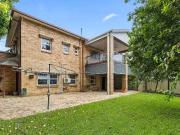 33 Muir Street, Labrador, QLD 4215