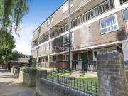 33 Vernon Road, London E3 3 bed flat to rent £2,700 pcm £62.