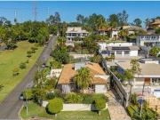 340,24 Área Útil Casa de Condomínio Alugar, 4...