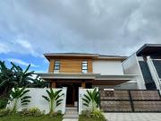 340sqm of Elegance: 5 BR Modern Tropical Home for Sale...