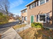 3420 Gatewood Ct Apt B, Lexington, KY 40517