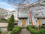 3485 VICTORIA DRIVE, Vancouver, BC V5N 4M5 Townhouse For...