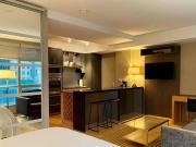 348 Wellington Street West 519 Toronto ON M5V 3X7 Studio...