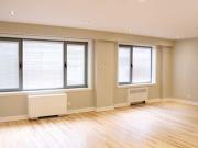 3495 Rue de la Montagne