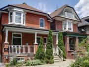 34 Abbott Avenue First Seco Toronto ON M6P 1H4 3 Bedroom...