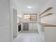 3/4 Angie Court, Mermaid Waters, QLD 4218
