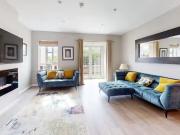 34 Castlegrange Park, Castaheany, Dublin 15, D15XW25 is...
