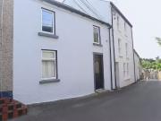 34 Chapel Lane, New Ross, Co. Wexford, Y34K542 is for sale