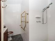 EXCELLENT LOCATION, CENTRAL TO EVERYTHING!