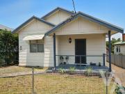 34 King Street, Waratah West NSW 2298 House For Rent |...
