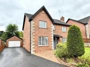 34 Lynden Gate