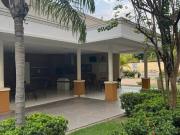 3/4 Piazza de Sienna MOBILIADO