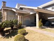 350 Área Útil Casa de Condomínio Alugar, 4 Dormitórios...