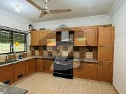 350 Square Yard House Available For Sale Purpose Falcon...
