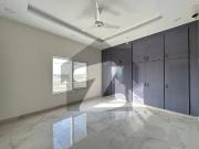 350 Square Yards Spacious House Available In Falcon...
