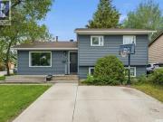 350 Weyakwin Drive, Saskatoon, SK, S7J 4H5 house for...