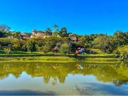 351 Área Útil Casa de Condomínio Alugar, 4 Dormitórios...