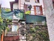 353/2024 1 CO Casa con tre appartamenti in asta a Valbrona