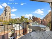 3553 Rue Durocher 704