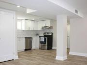 356 East 34th Street 2 Hamilton ON L8V 3X3 2 Bedroom...