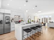 357 5 Nd Street E, North Vancouver, BC, V7L 1E1...