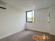 2 Bed Apartment close to everything!