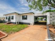 35 Arline Street Spacious Family Home with Entertaining...