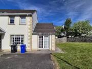 35, B Solomones, Letterkenny, Co. Donegal is for rent