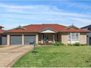 35 Brindabella Dr, HORSLEY House for rent Listed by...