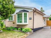 35 Crittenden Square