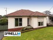 35 Lake Avenue, Cringila, NSW 2502