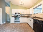 35 Malmsbury Avenue 1