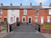 35 Parkgate Crescent