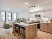 360 Laurier