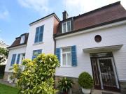 360° TOUR / EIN / MEHRFAMILIEN VILLA mit sonnigem GARTEN...