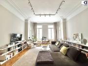 360 TOUR / GENERALSANIERTE DESIGN ALTBAUWOHNUNG