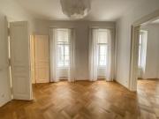 360° TOUR / KLASSISCHE ALTBAUWOHNUNG nahe SCHOTTENTOR /...