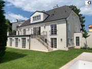 360° TOUR / LUXUS VILLA MIT GARTEN & POOL / LUXURY VILLA...