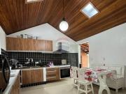 365.00 Área Útil Casa de Condomínio Alugar, 3 Ambientes...