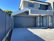 3/65 Strathavan Drive, BERWICK, VIC 3806