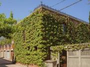 368 Sumach St Coach H Toronto ON M4X 1V4 1 Bedroom House...
