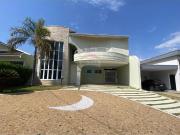 369,64 Área Útil Casa de Condomínio Alugar, 4...